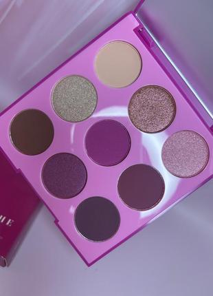 Палетка теней morphe 9j just a crush artistry palette