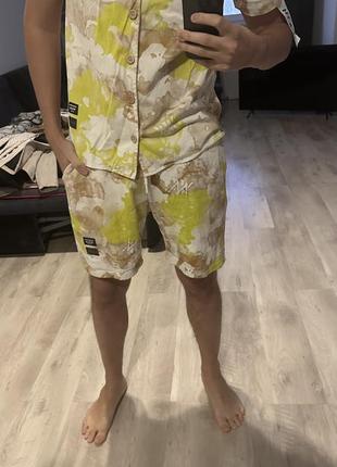 Шорты гавайского стиля wolm