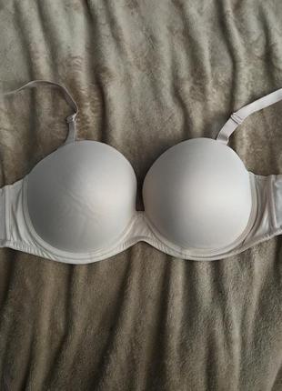 Бюстгалтер
