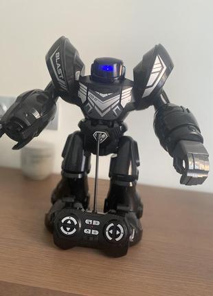 Радиоуправляемая игрушка silverlit робот robo blast рк, 27mhz (мгц) (88098/1