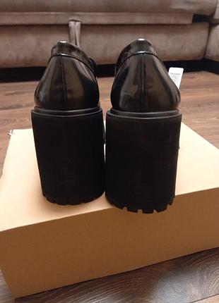 Черные туфли, оксфорды на каблуке р37