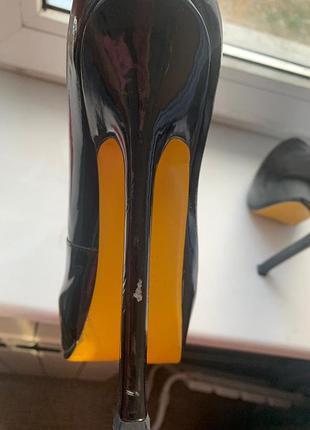 Ботильйони 5