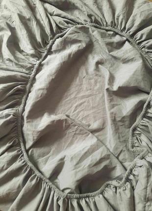 Простынь на резинке