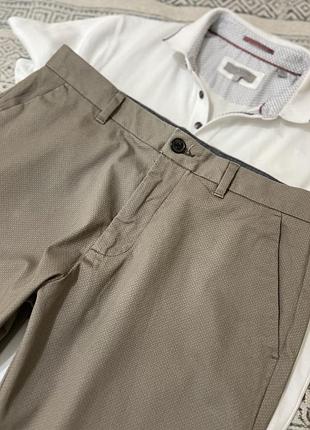 Шикарні базові штани next, розмір 34, л