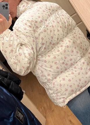 Куртка с цветами с принтом цветочным