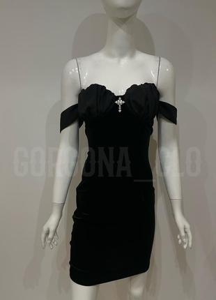 Готическое платье