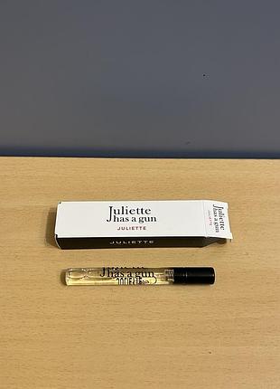 Juliette has a gun , juliette, мініатюра