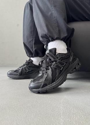 Кроссовки мужские new balance 1906d protection pack black leather