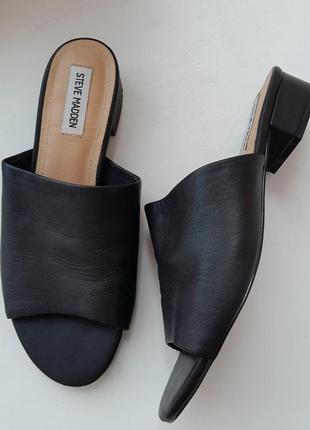 Шлепанцы 39р кожа