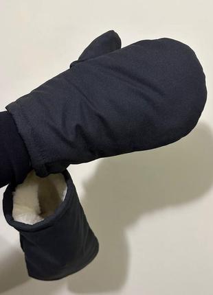 Варежки зимние черные