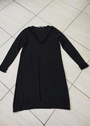 Трикотажное черное платье