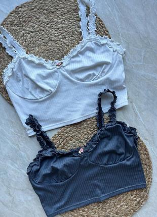 Топ бюсты размер l 2 штуки