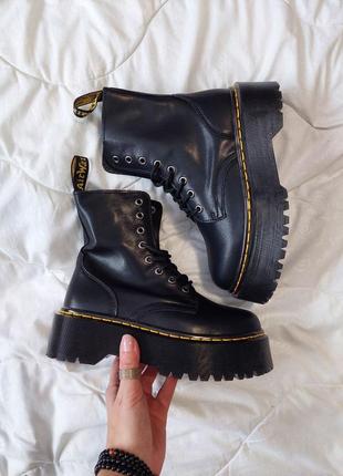 Шкіряні чоботи dr.martens