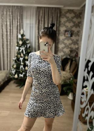 Платье женское