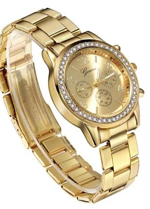 Женские часы на руку geneva