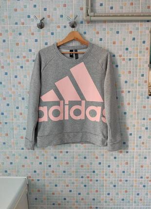 Свитшот adidas.