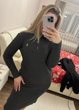 Вязаное платье поло