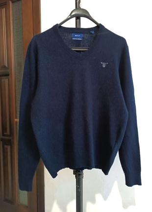 Темно синий свитер из овечьей шерсти