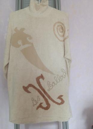 Свиторок букле удлиненный