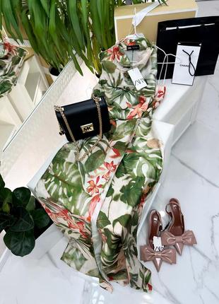 Платье в тропический принт от zara сатиновое платье