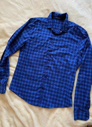 Синяя рубашка в клетку, рубашка в клетку