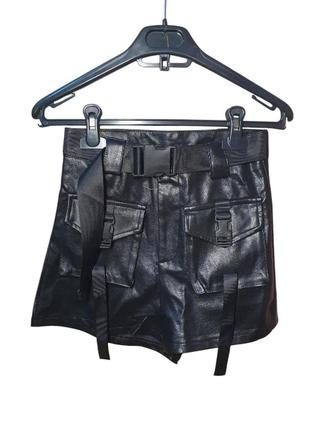 Шорты кожзам карго