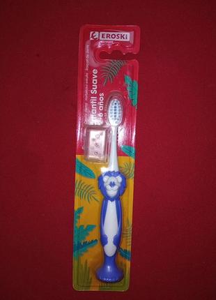 Щетка зубная детская лев