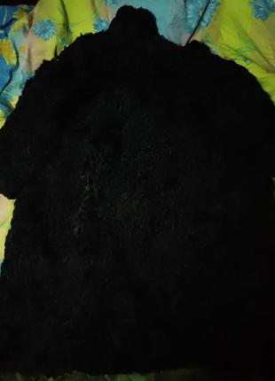Натуральна каракулева шуба 
48 розмір або м-ка на струнку дівчину