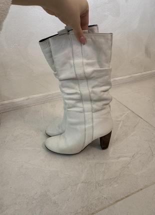 Сапоги белые