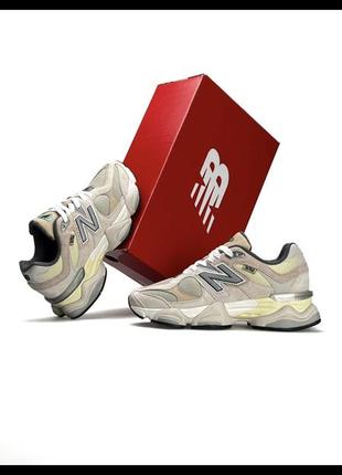 Жіночі кросівки new balance 9060 beige brown