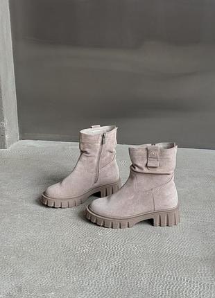 Зимние ботинки