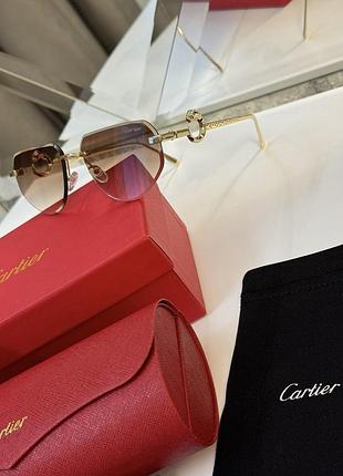 Сонцезахисні окуляри cartier
