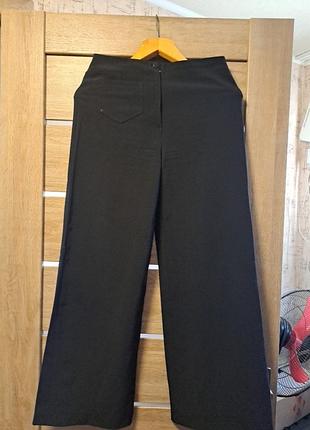 Брюки палаццо