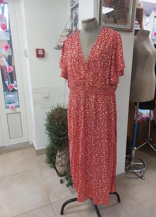Платье 24 размера