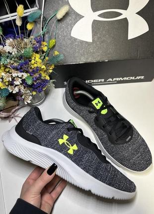 Оригинальные новые кроссовки under armour