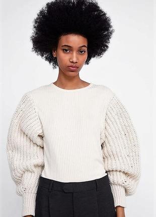 Кремовый свитер регланс