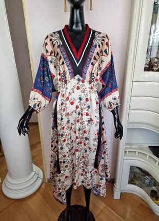 Плаття від бренда sandro paris