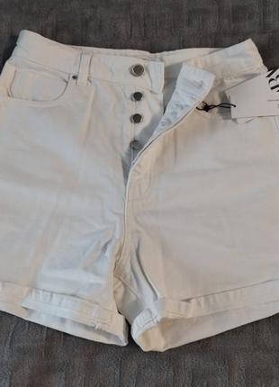 Женские шорты zara