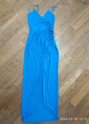 Платье нарядное