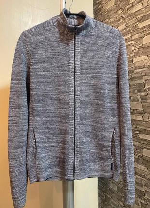 Олимпийка трендовая с интересным кроем