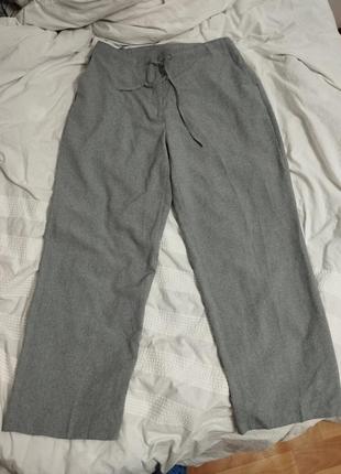 Классические серые женские брюки