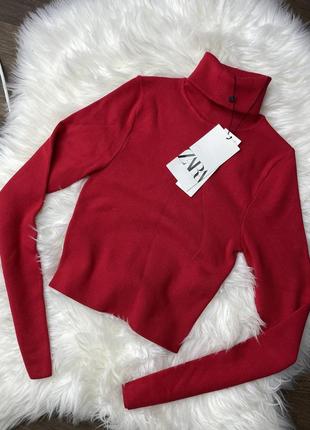 Красная водолазка в рубчик zara / гольф укороченный под горло zara