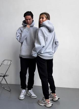 Оверсайз спортивный костюм с начесом унисекс худи серый меланж черные штаны 495192 фото