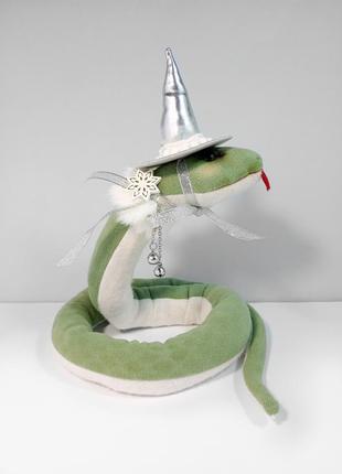 Змія зимова відьма символ року 2025 змії новорічний декор рухлива ялинкова прикраса чарівниця