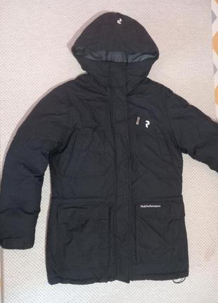Натуральный пуховик peak performance 48р.