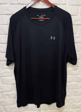 Футболка under armour