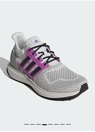 Нові класні кросівки adidas