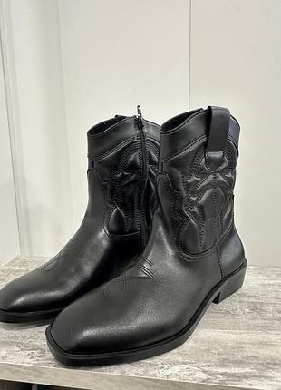 Кожаные козачки zara, 34 размер, 1480 грн