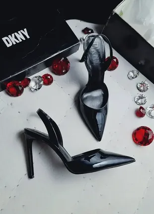 Dkny оригінал чорні лакові туфлі слінгбеки на шпильці