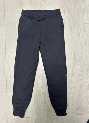 Серые спортивные штаны нм, 135 см, 8 лет, спортштаны